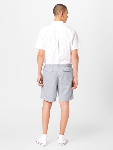 Regular Pantalon chino GAP en gris