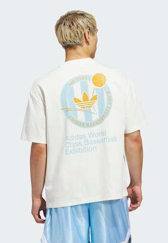 T-Shirt 'Basketball' ADIDAS ORIGINALS en blanc : devant