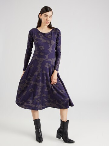 Danefae Kleid 'Sigrid' in Grau: Vorderseite