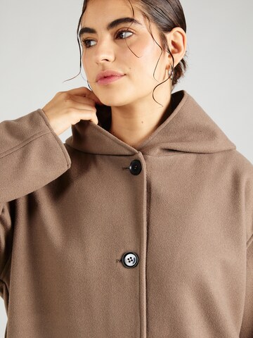 VILA Between-Seasons Coat 'VIAILA' in Brown