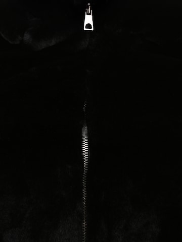 juoda Vero Moda Curve Demisezoninė striukė