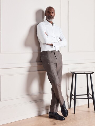 Next Slim Fit Hemd in Weiß