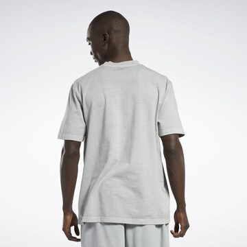 T-Shirt 'Natural Dye' Reebok en gris