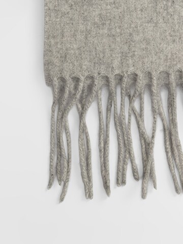 L'Arte Milano Shawl in Grey