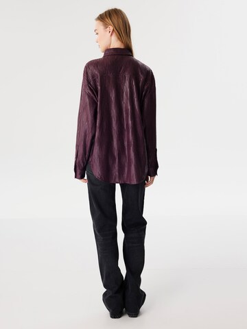 Twist Blouse in Red