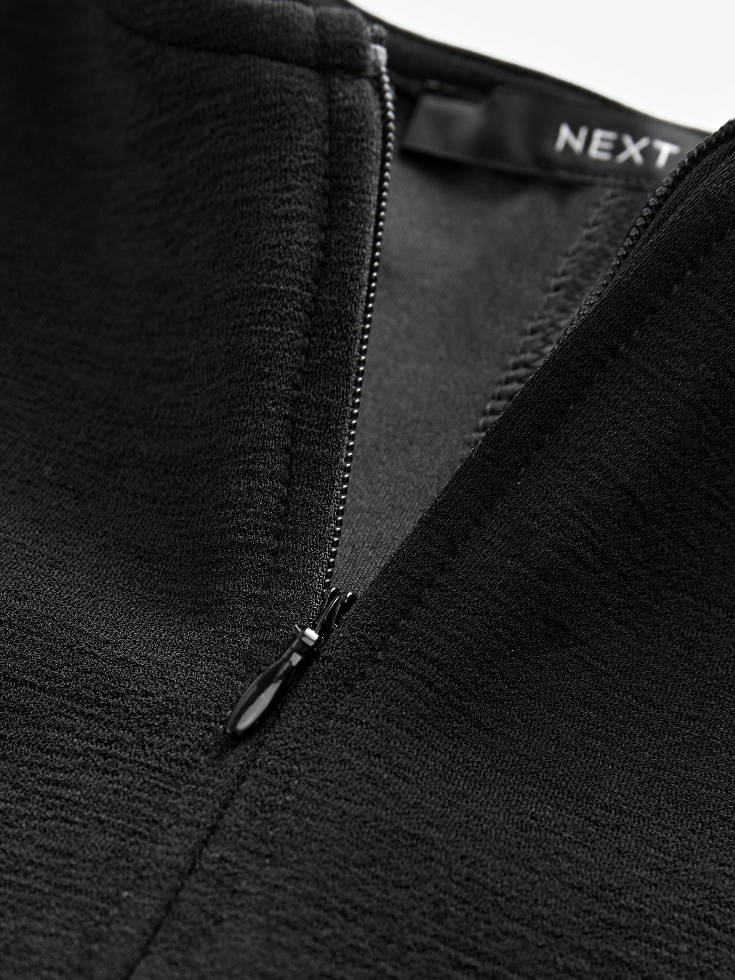 Next Sukienka w kolorze czarny