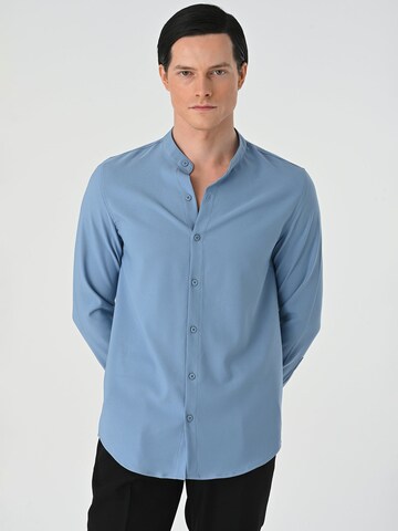 Antioch Regular fit Button Up Shirt in Blue