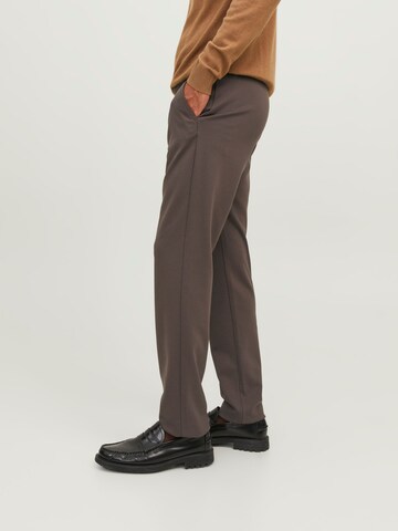 JACK & JONES Regular Chino in Bruin