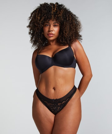Hunkemöller Thong 'Kailey' in Black