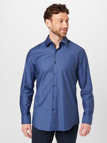 Coupe slim Chemise 'Hank' BOSS en bleu : devant