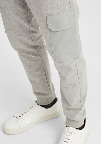 !Solid - Tapered Calças 'Jory' em cinzento