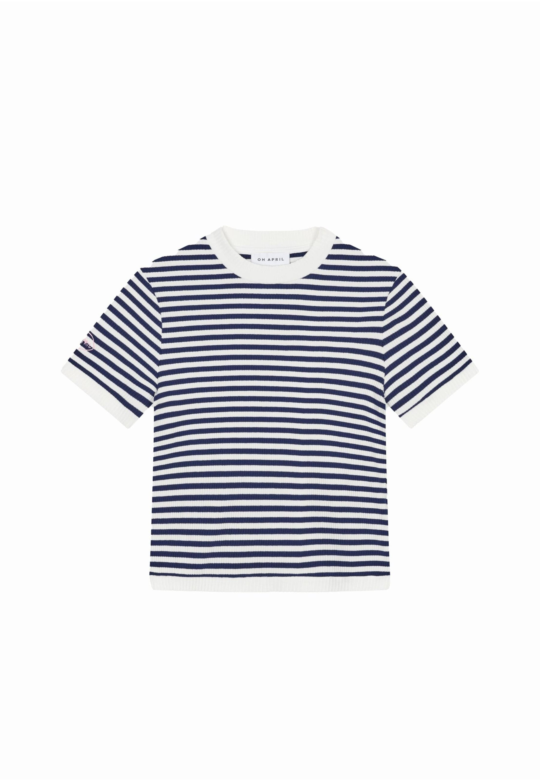 OH APRIL Тениска 'Nuala' в черно: отпред