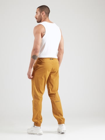 MAMMUT Обычный Штаны 'Hueco Cuffed Pants' в Оранжевый