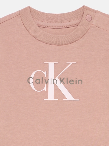 Calvin Klein Jeans Μπλουζάκι σε ροζ