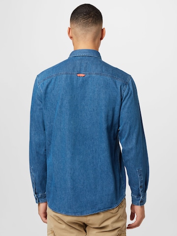 ESPRIT جينز مضبوط قميص بلون أزرق
