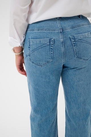 Coupe slim Jean 'KCflora' KAFFE CURVE en bleu