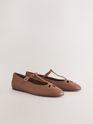 Ballerina con cinturino di Next in marrone