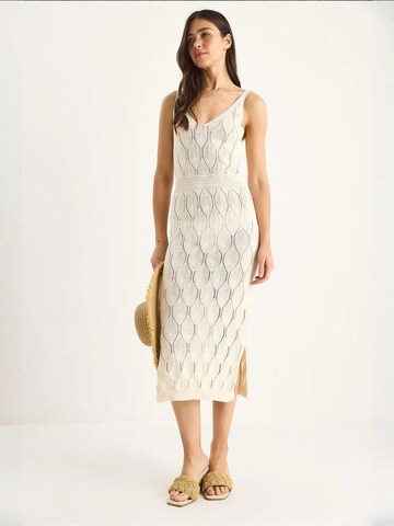 Abito in maglia di Bianco Lucci in beige