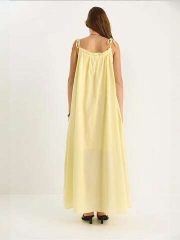 Bianco Lucci - Vestido em amarelo