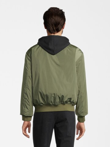 AÉROPOSTALE Between-season jacket in Green