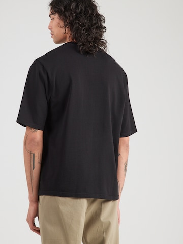 T-Shirt QS en noir
