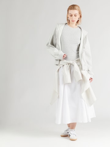 ONLY Tričko 'ONLRILEY' - Sivá