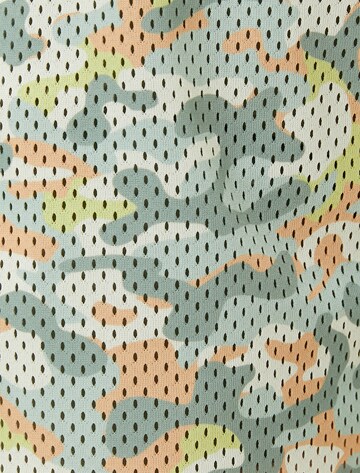 Koton Regular Shorts in Grün