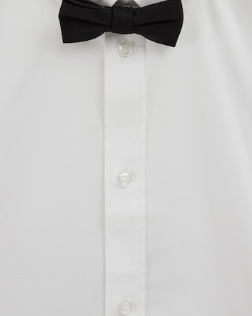 WE Fashion Klasický střih Košile – bílá