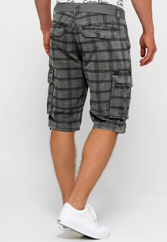 INDICODE JEANS Regular Cargo Shorts ' Blixt ' in Grau