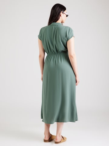 Vero Moda Curve Платье-рубашка 'VMNEWHALLIE' в Зеленый