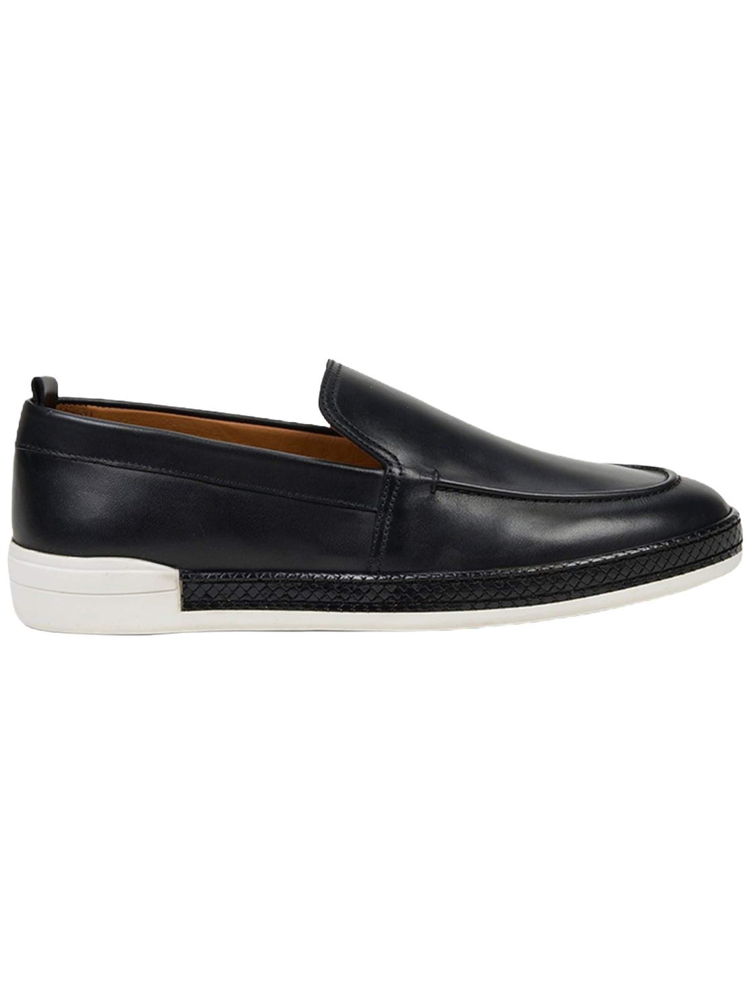 Desa - Mocasines 'Slipper' en negro
