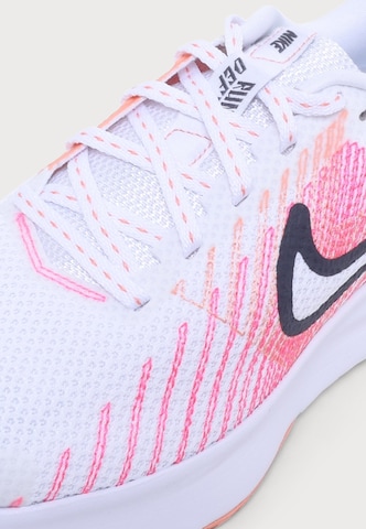 NIKE Buty do biegania 'Run Defy' w kolorze biały