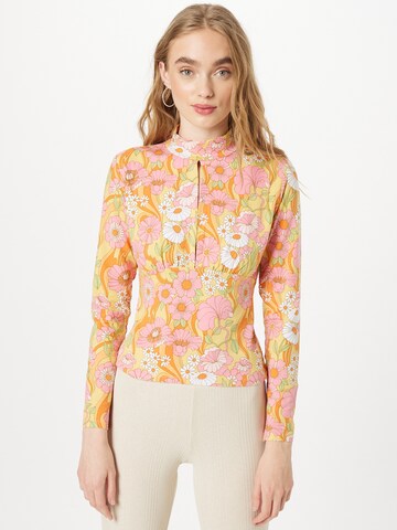 Monki Shirts i pink: forside