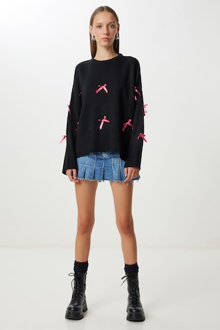 melns Happiness İstanbul Džemperis