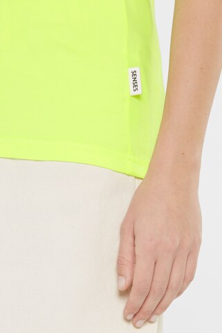 SENSES.THE LABEL Top in Green