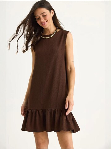 Bianco Lucci Dress in Brown: front