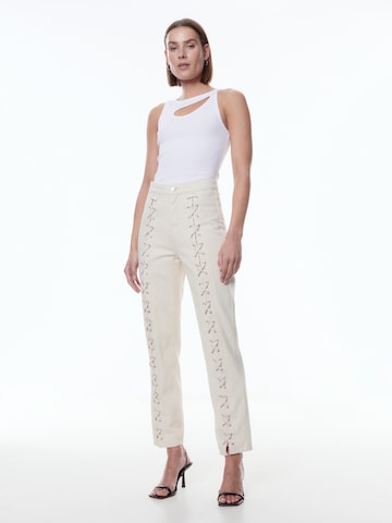 EDITED Regular Jeans 'Adaline' i beige