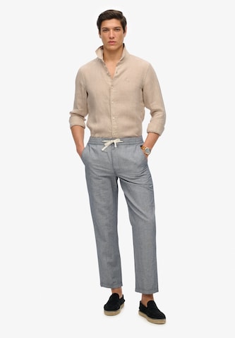 Coupe regular Chemise 'Vacation' Superdry en beige