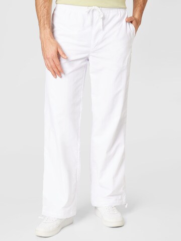 Calvin Klein Jeans Loose fit Trousers in White: front