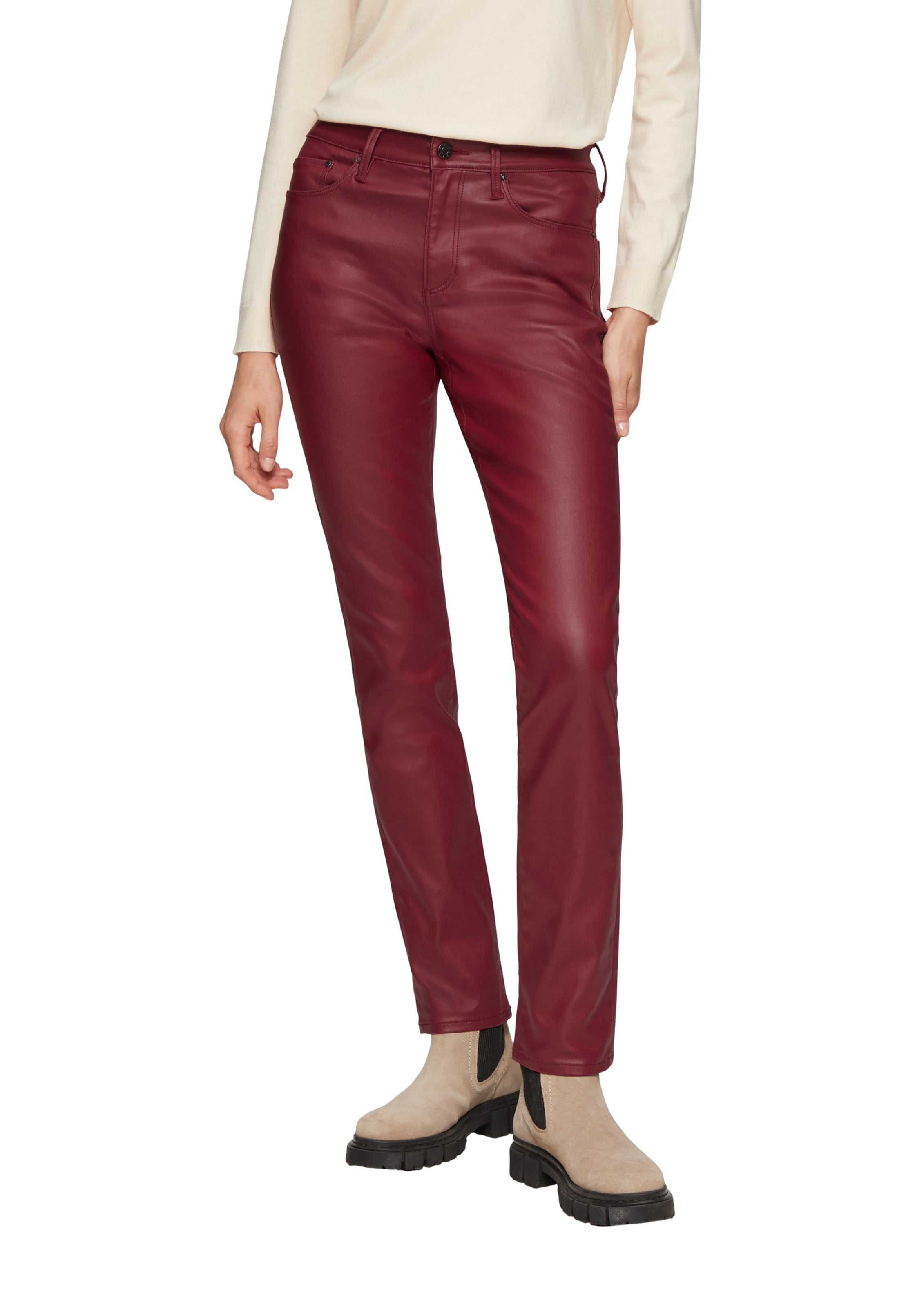 Coupe slim Jean 'Betsy' s.Oliver en rouge : devant