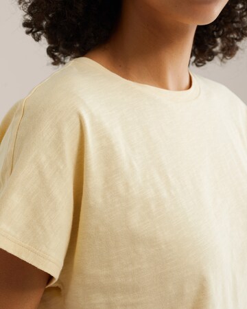 Tricou de la WE Fashion pe galben