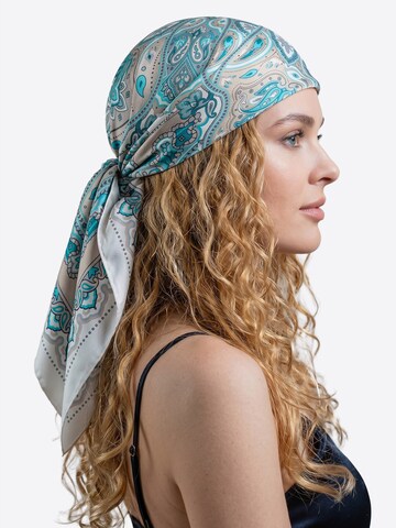 Vivisence Shawl 'S90-001' in Beige: front