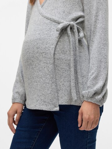 T-shirt 'MLAlice' MAMALICIOUS en gris