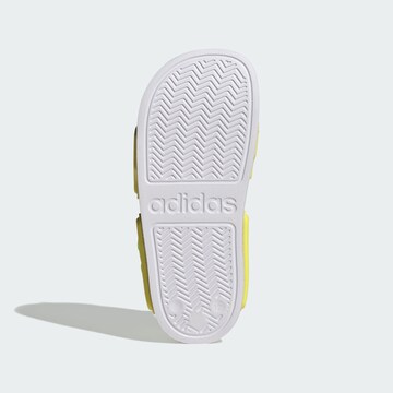 Claquettes / Tongs 'Adilette' ADIDAS SPORTSWEAR en jaune