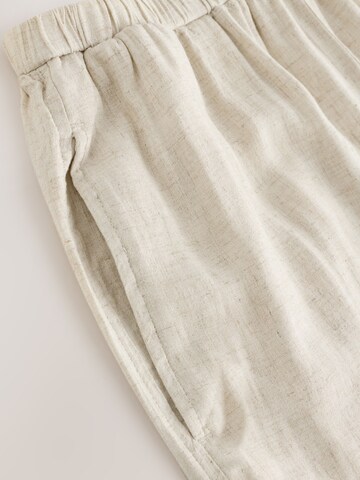 Next - Loosefit Pantalón en blanco
