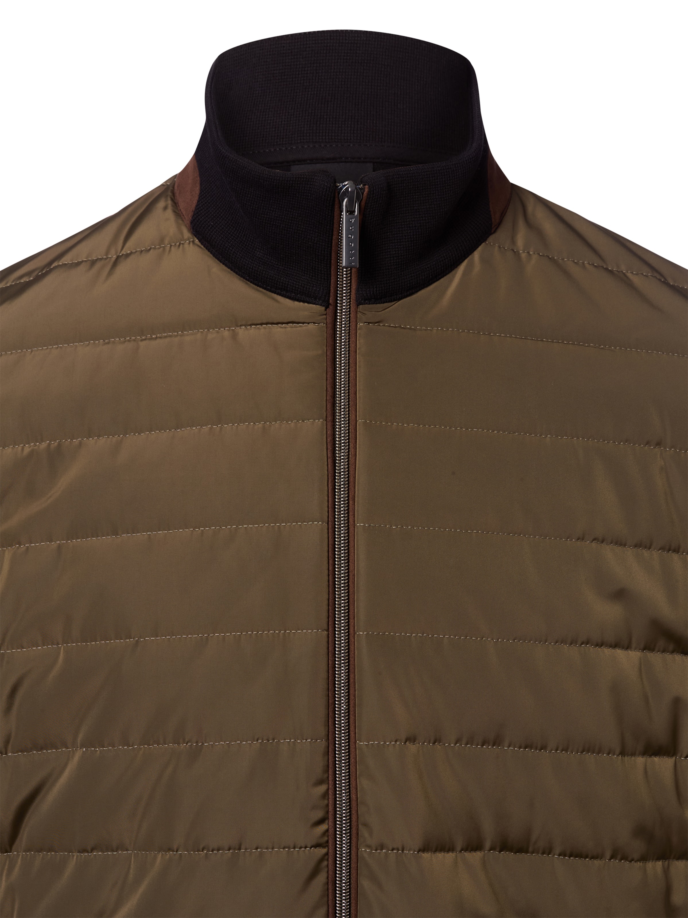 bugatti Преходно яке в зелено