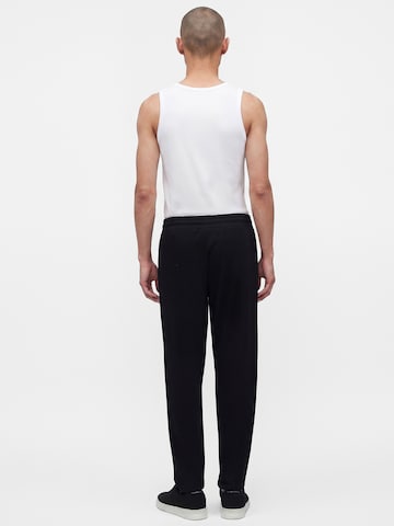 EA7 Emporio Armani Regular Pants in Black
