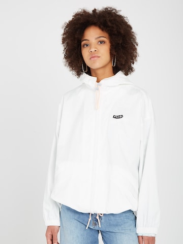 Volcom Outdoor Jacket 'Play'n Cheel' in White