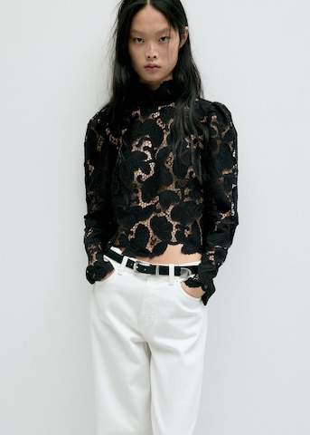 MANGO Blouse in Black: front