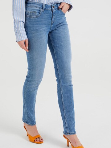 WE Fashion Slim fit Jeans in Blue